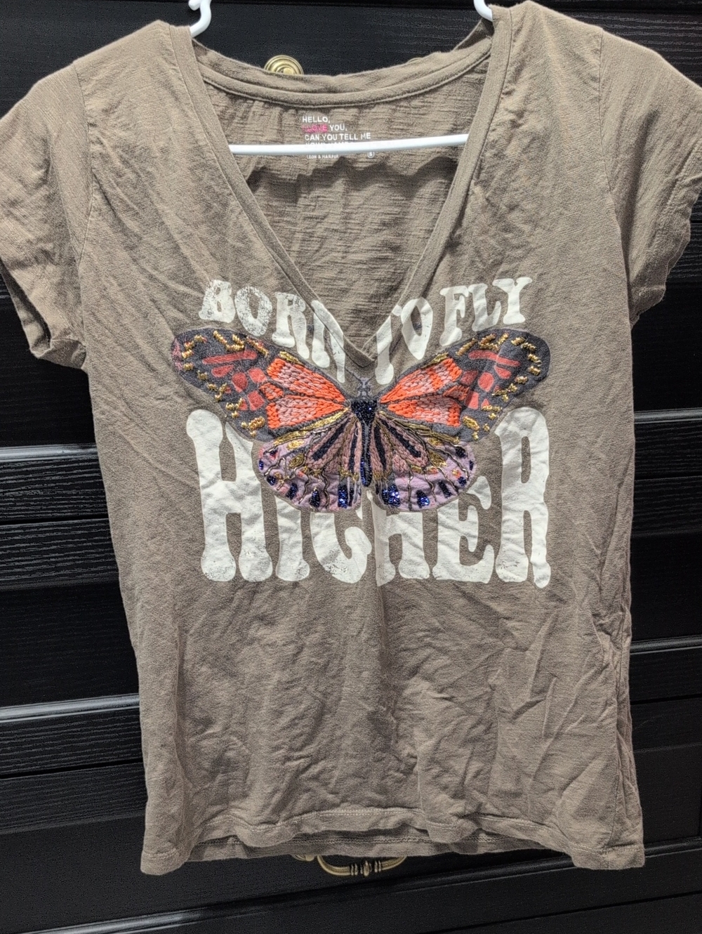 Born to Fly Butterfly V-Neck Tee - Taupe